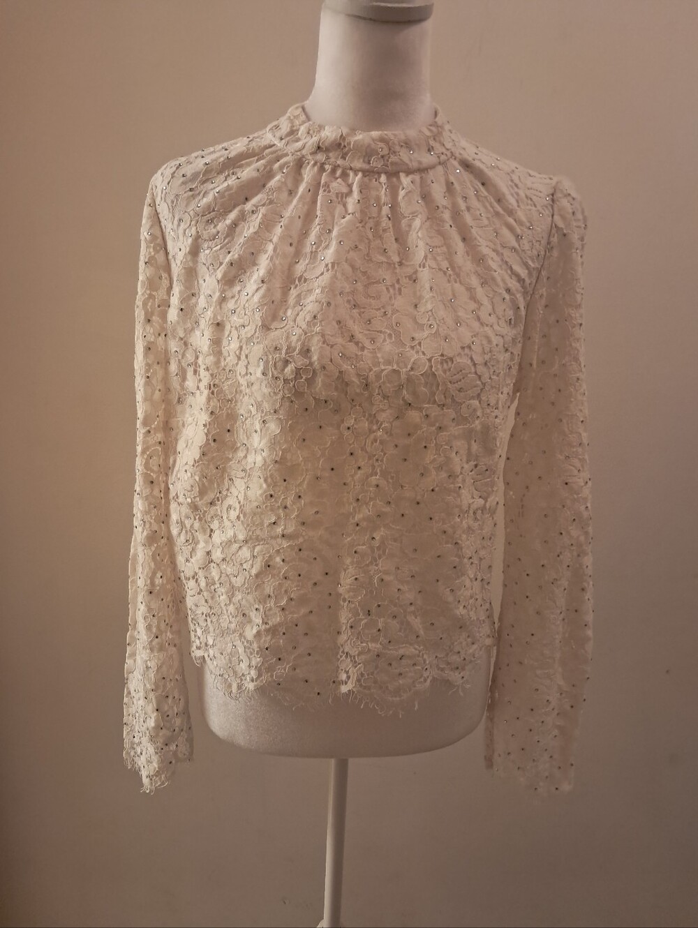 White House Black Market Blouse Top Women's 12 White Mock Neck Lace Embelished - Picture 2 of 14